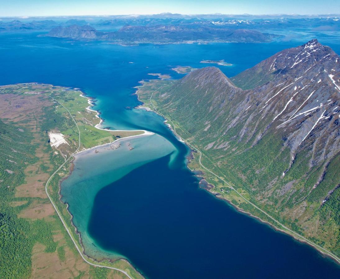Lofoten Red Villa Laupstad Экстерьер фото