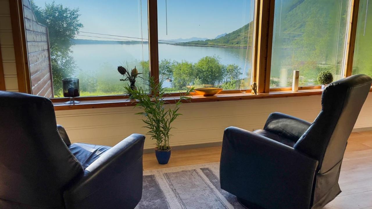 Lofoten Red Villa Laupstad Экстерьер фото