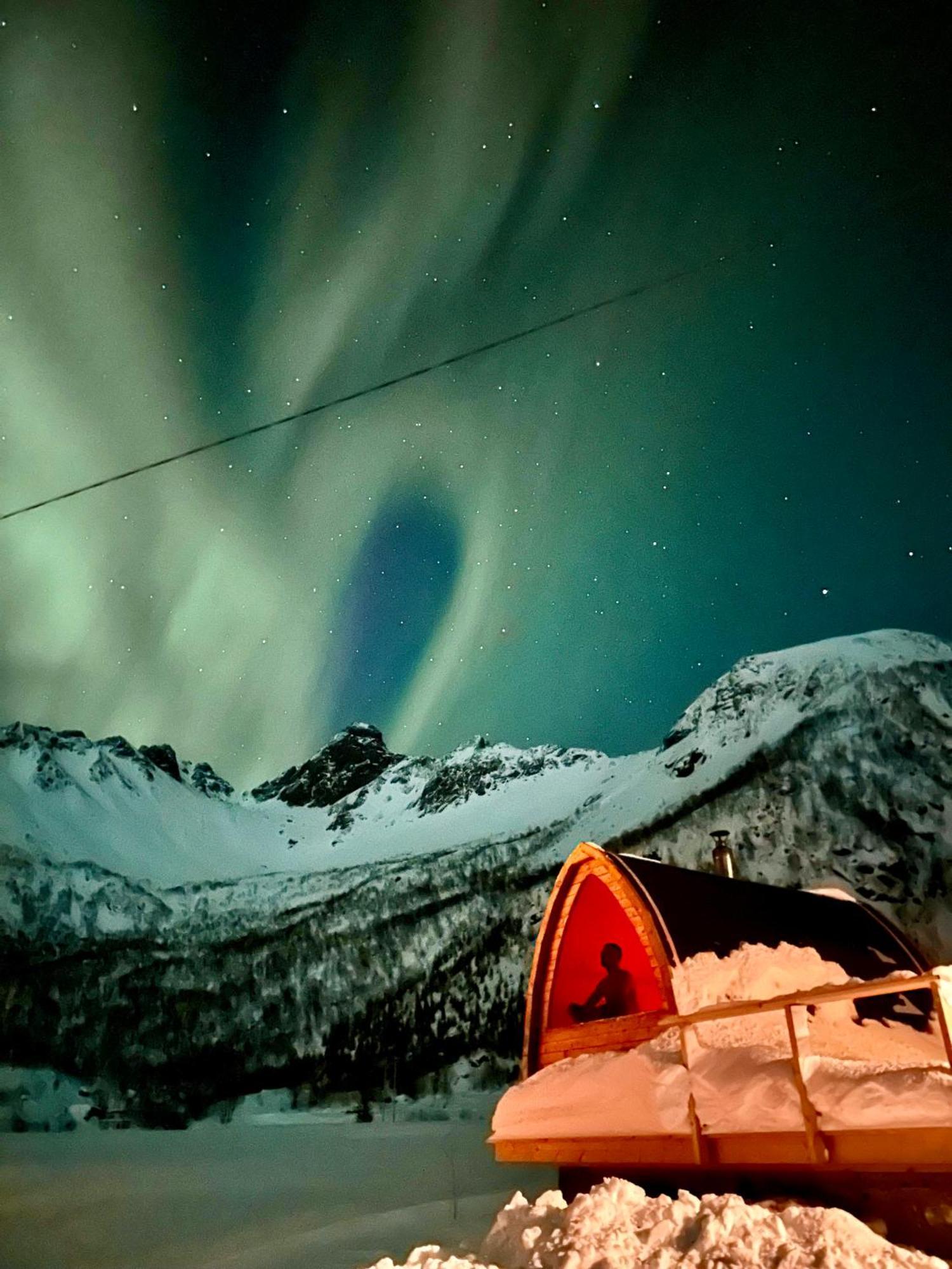 Lofoten Red Villa Laupstad Экстерьер фото